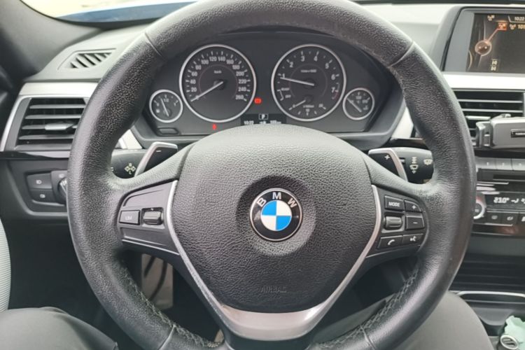 BMW 3 Series 2017 #11 BMW 3 Series 2017 immagine di auto #11