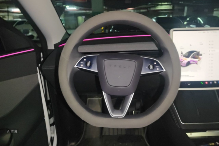 Tesla Model Y 2025 #12 Tesla Model Y 2025 car image #12