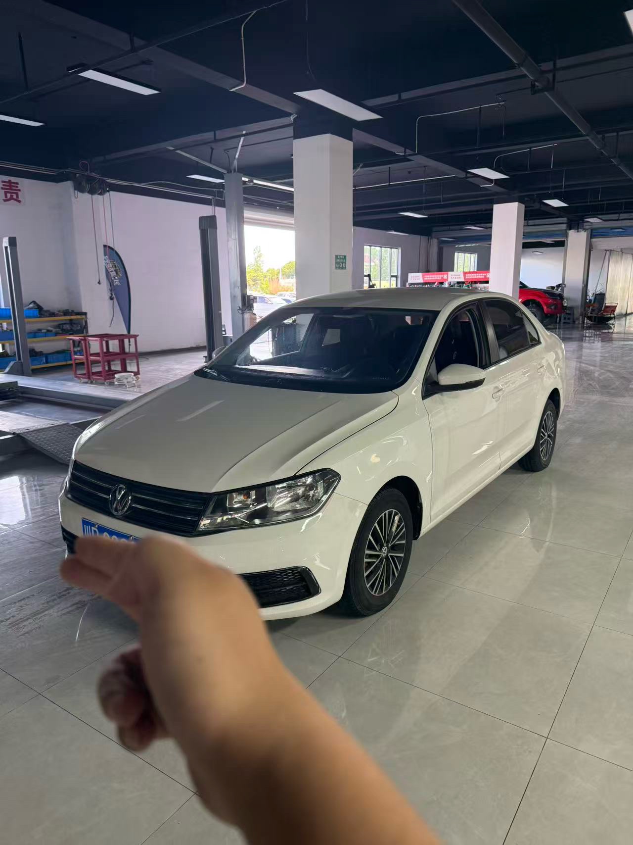 Volkswagen Santana 2021 car image 