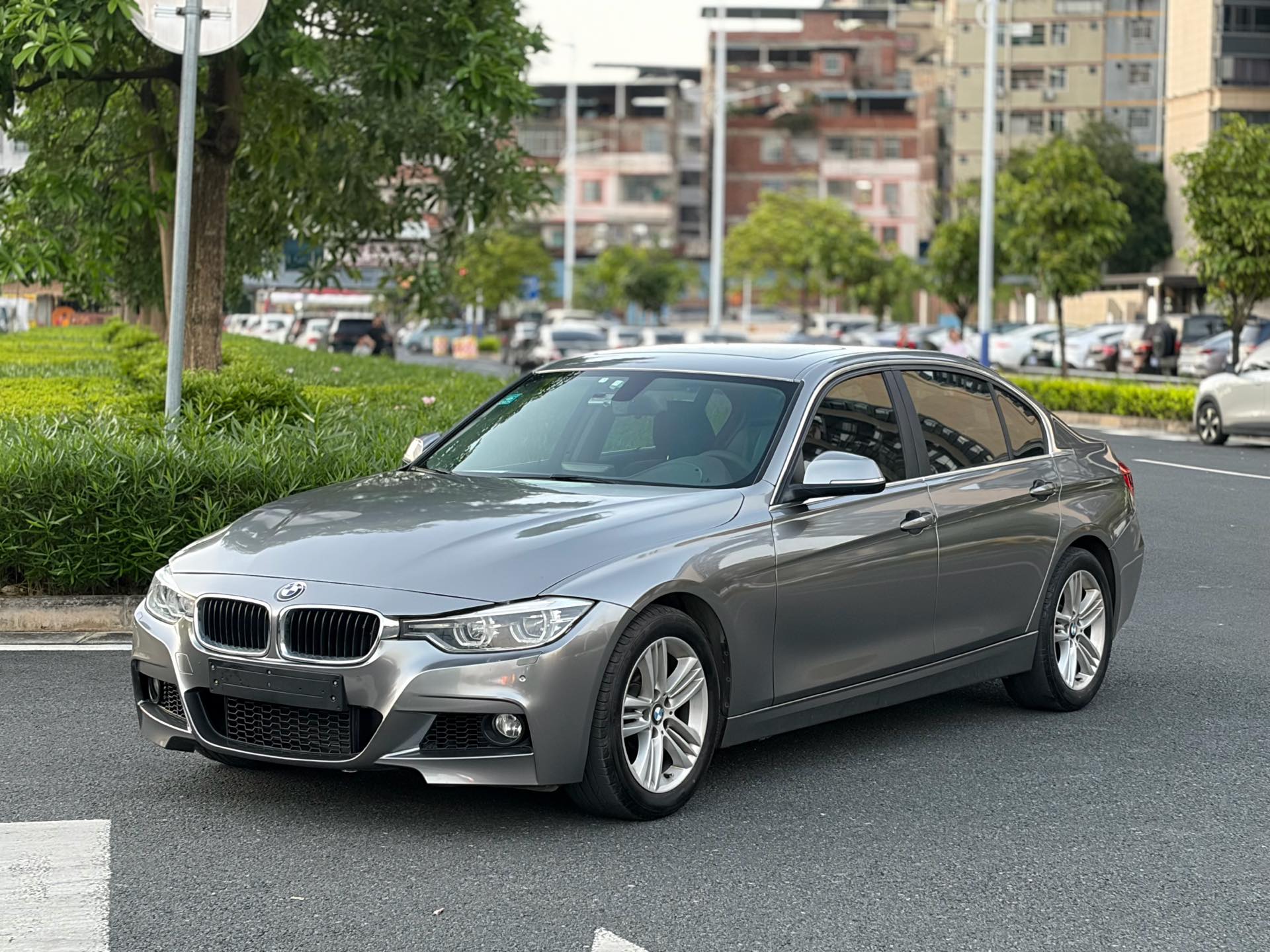 2017 2017 car image