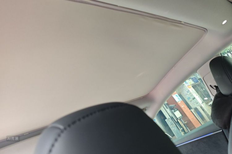Tesla Model 3 2025 car image #20