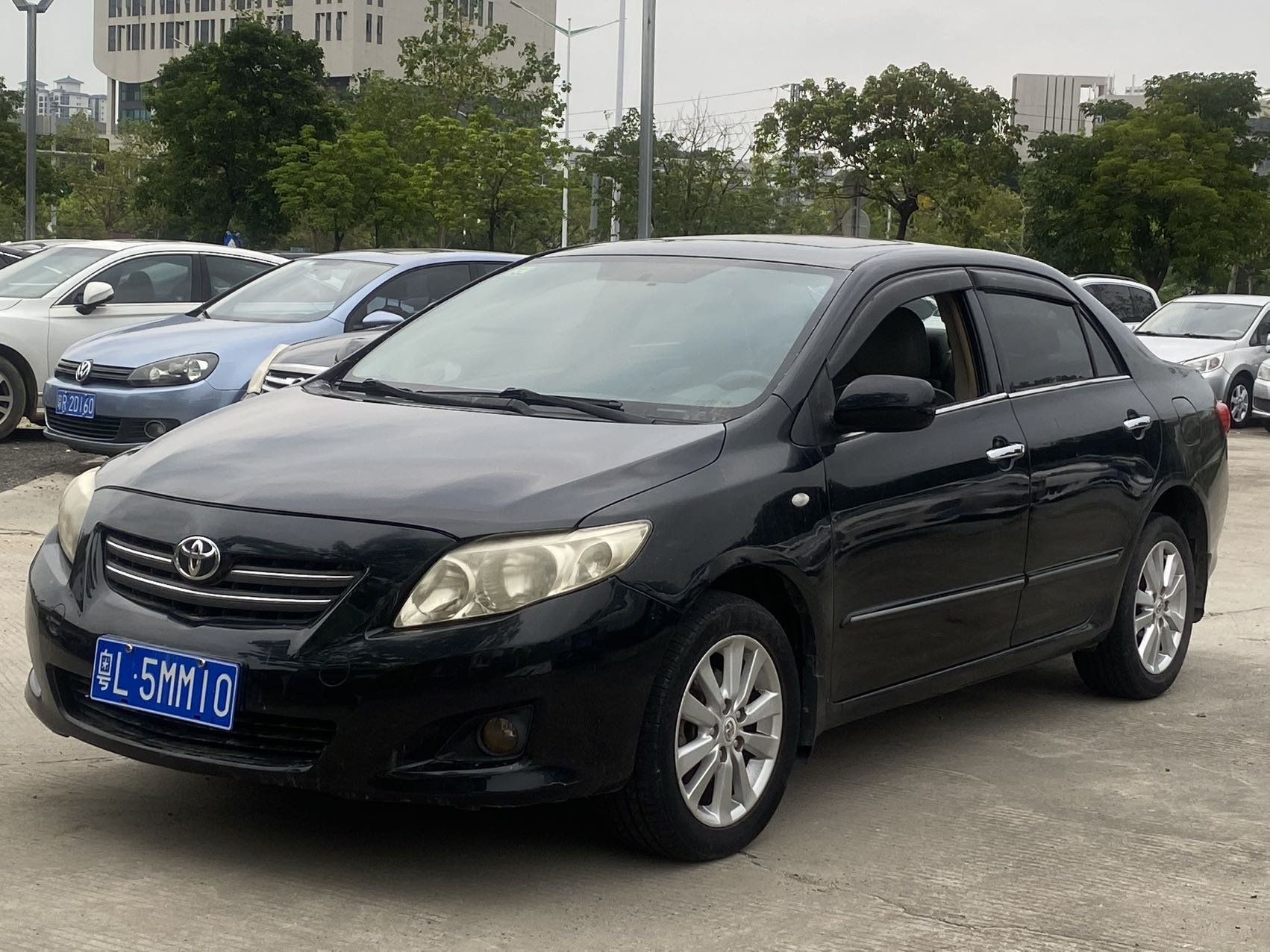 Toyota Corolla 2010 car image 