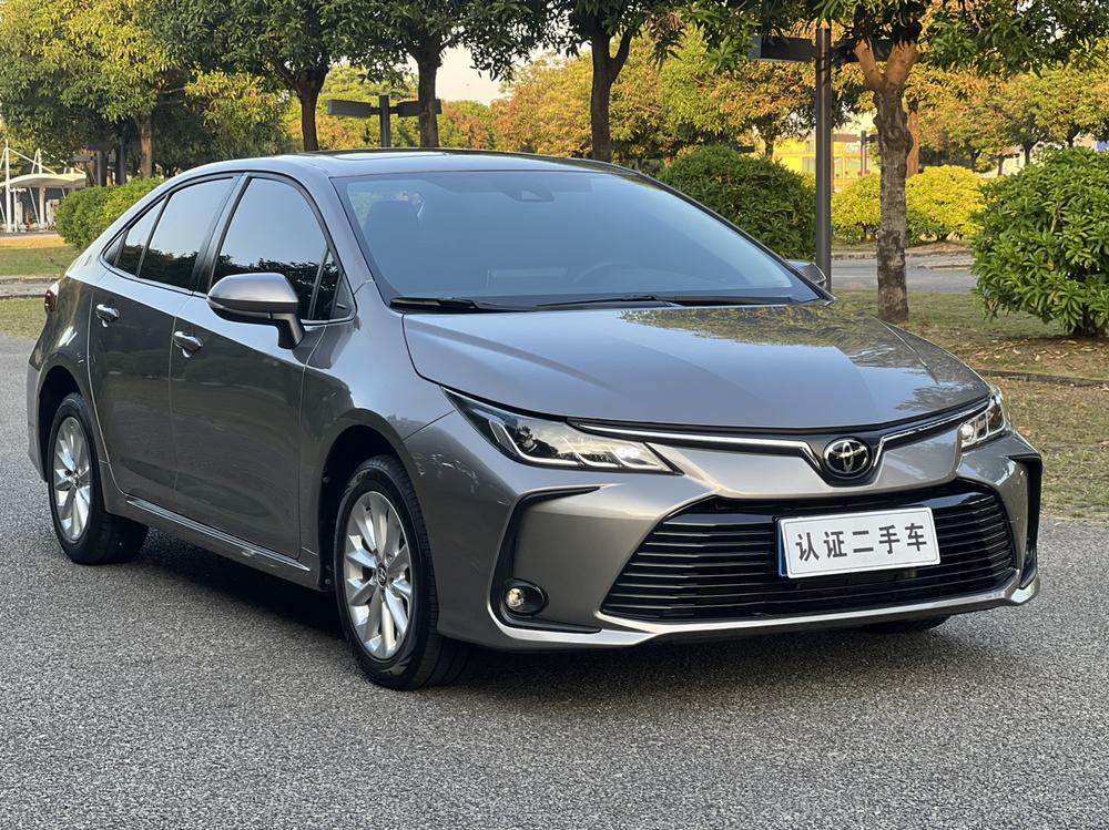 Toyota Corolla 2023 изображение автомобиля #3