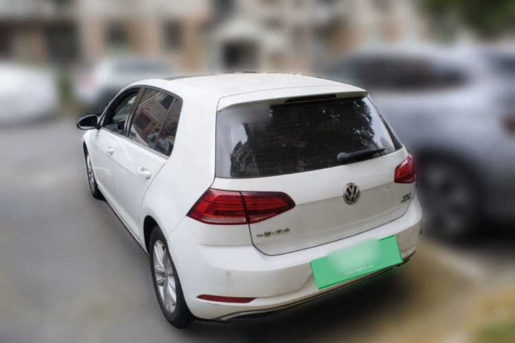 Volkswagen Golf 2018 #5 Volkswagen Golf 2018 صورة سيارة #5