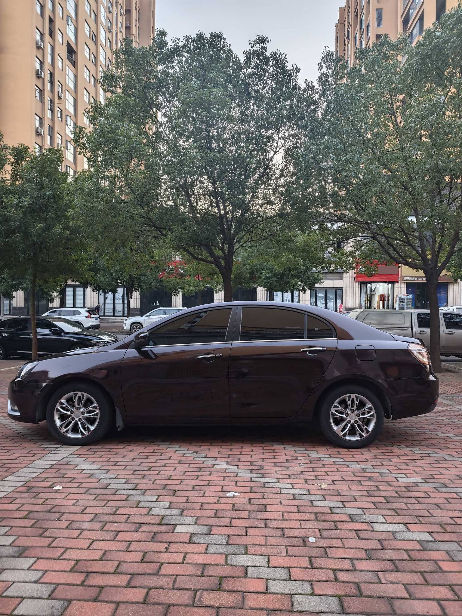 GEELY Emgrand 2015 #10 GEELY Emgrand 2015 car image #10