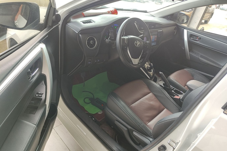 Toyota Corolla 2019 car image #12