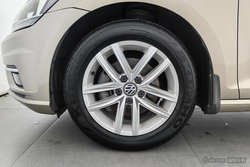 Volkswagen Golf 2019 immagine di auto #10