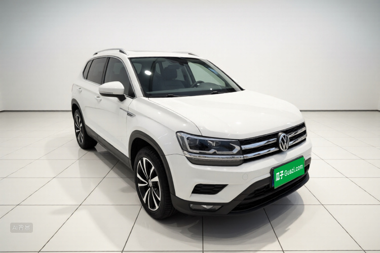 Volkswagen Tharu 2019 imagen de coche #4