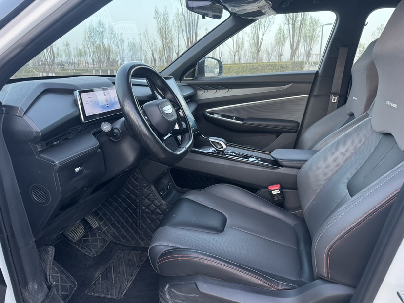 GEELY Boyue 2024 car image #5
