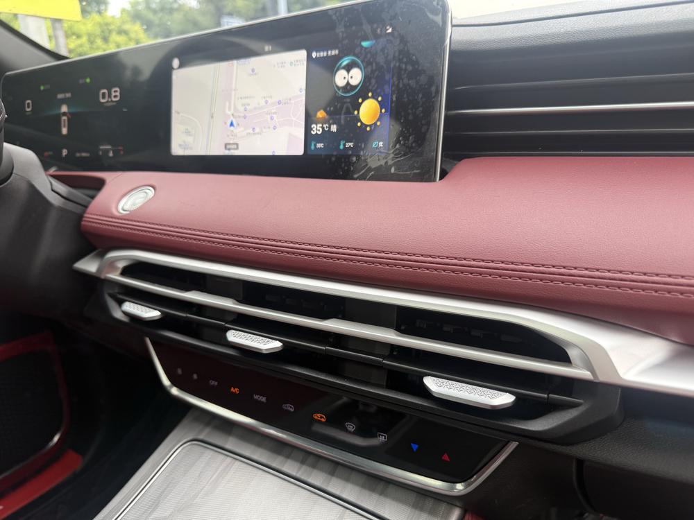 Jetour X70 PLUS 2023 immagine di auto #8
