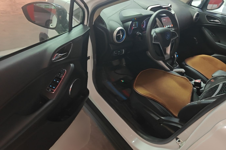 BYD Yuan New Energy 2019 #16 BYD Yuan New Energy 2019 car image #16