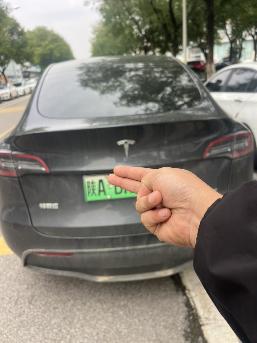 Tesla Model Y 2024 #6 Tesla Model Y 2024 imagen de coche #6
