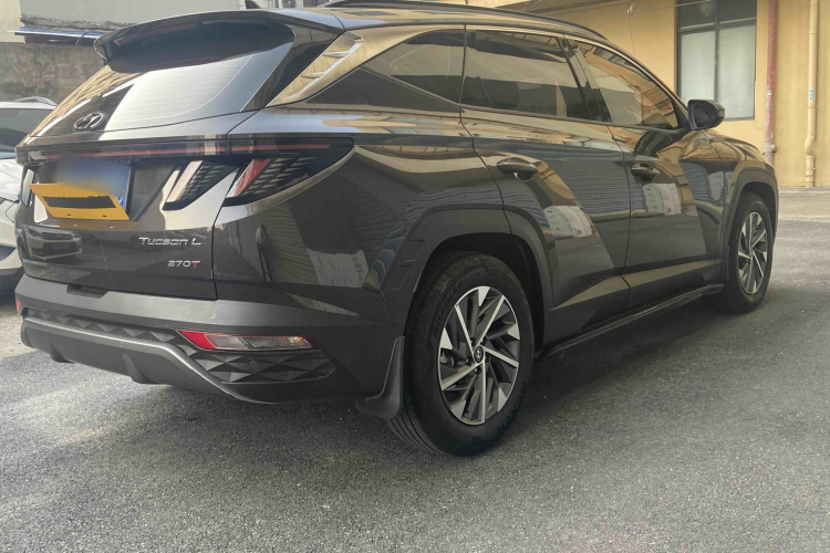Hyundai Tucson 2023 car image #6
