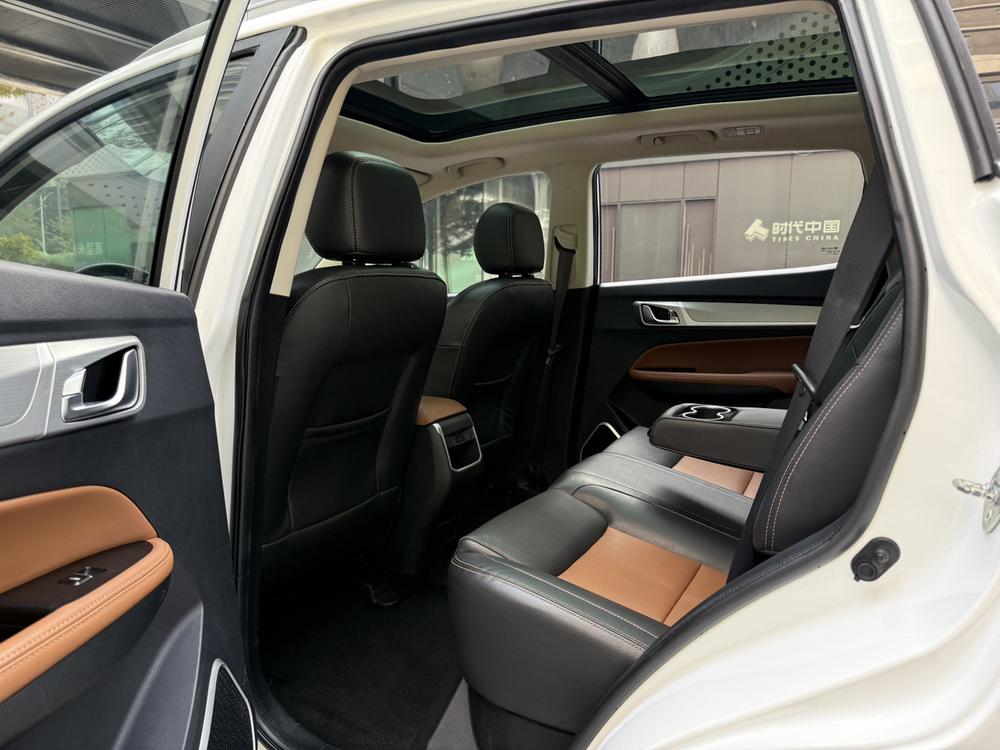 GEELY Vision X6 2018 car image #16