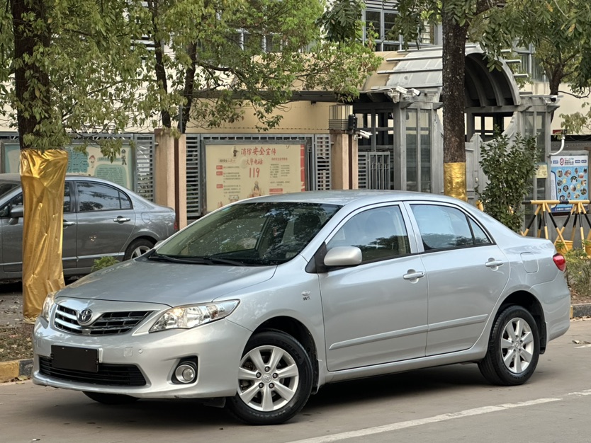 Toyota Corolla 2013 car image 