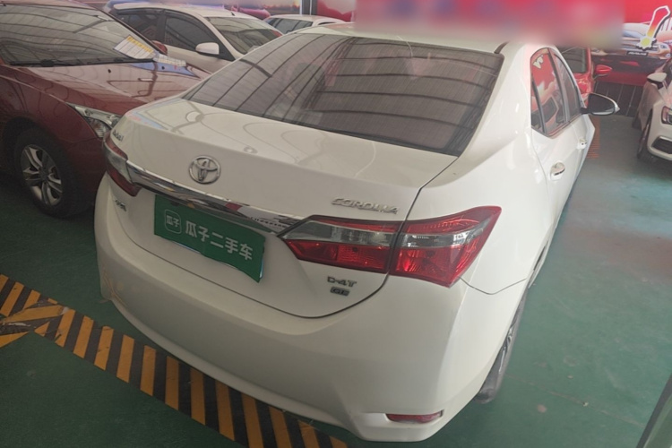 Toyota Corolla 2018 immagine di auto #7