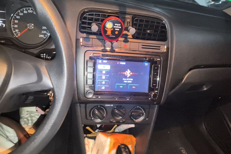 Volkswagen Polo 2017 #15 Volkswagen Polo 2017 car image #15