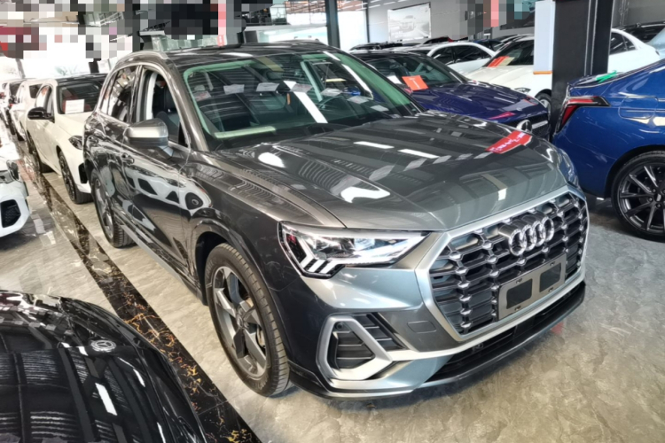 Audi Q3 2019 #4 Audi Q3 2019 car image #4