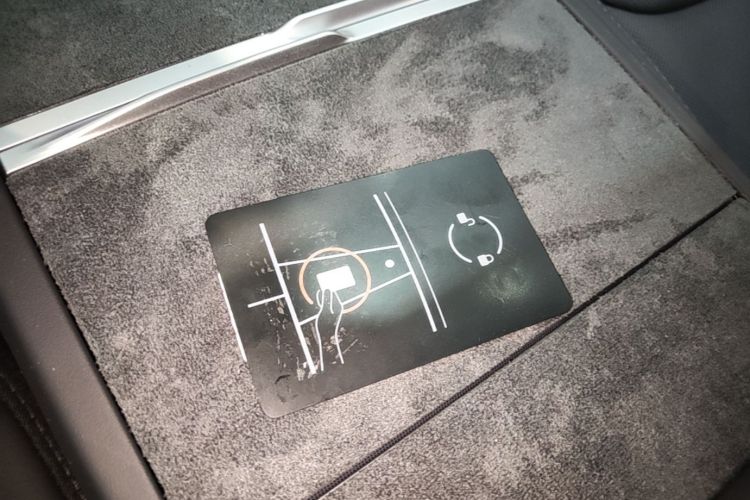 Tesla Model 3 2025 immagine di auto #9