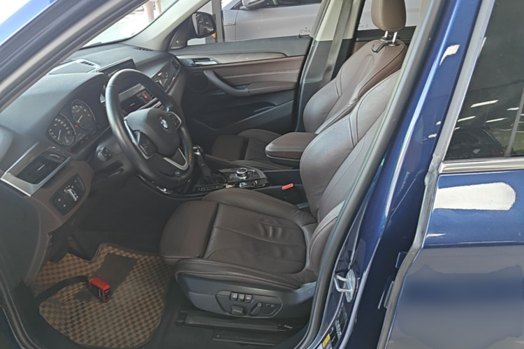 BMW X1 New Energy 2018 car image #15