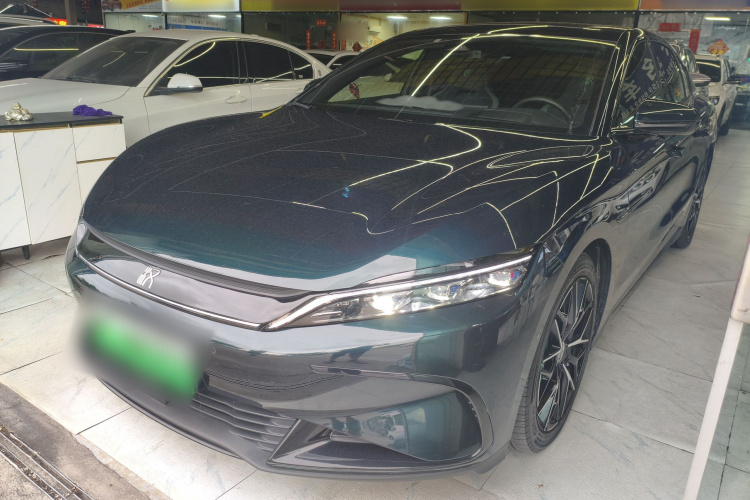 BYD Han 2022 #2 BYD Han 2022 car image #2