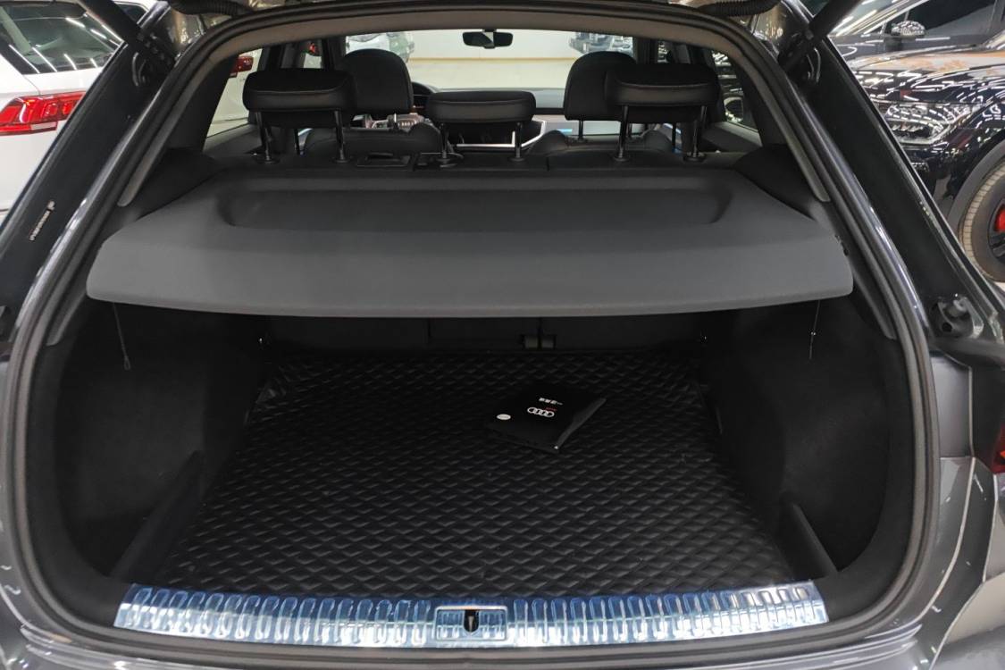Audi Q3 2024 #2 Audi Q3 2024 car image #2