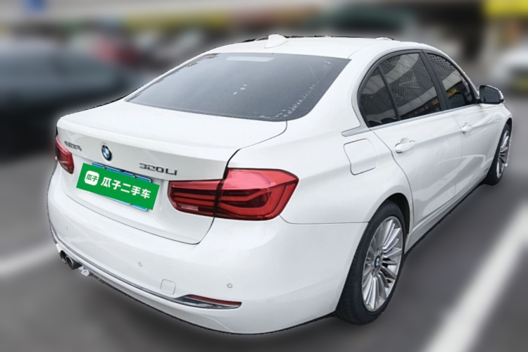 BMW 3 Series 2017 car image #7