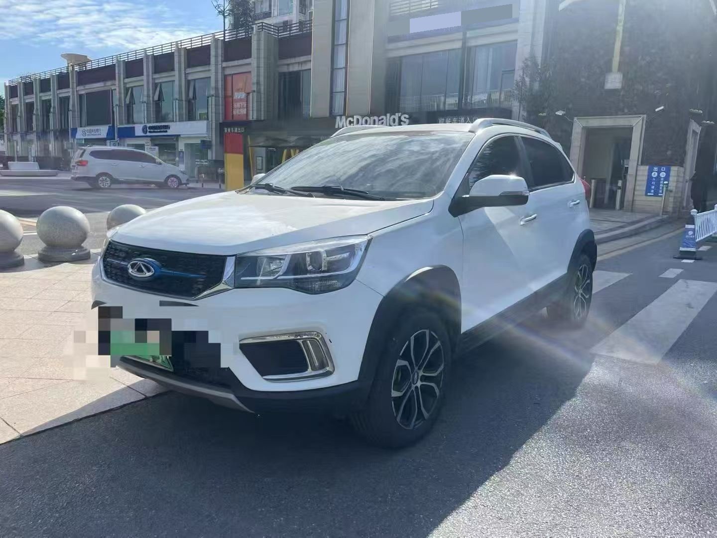 2019 2019 car image