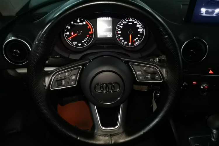 Audi A3 2019 #11 Audi A3 2019 car image #11