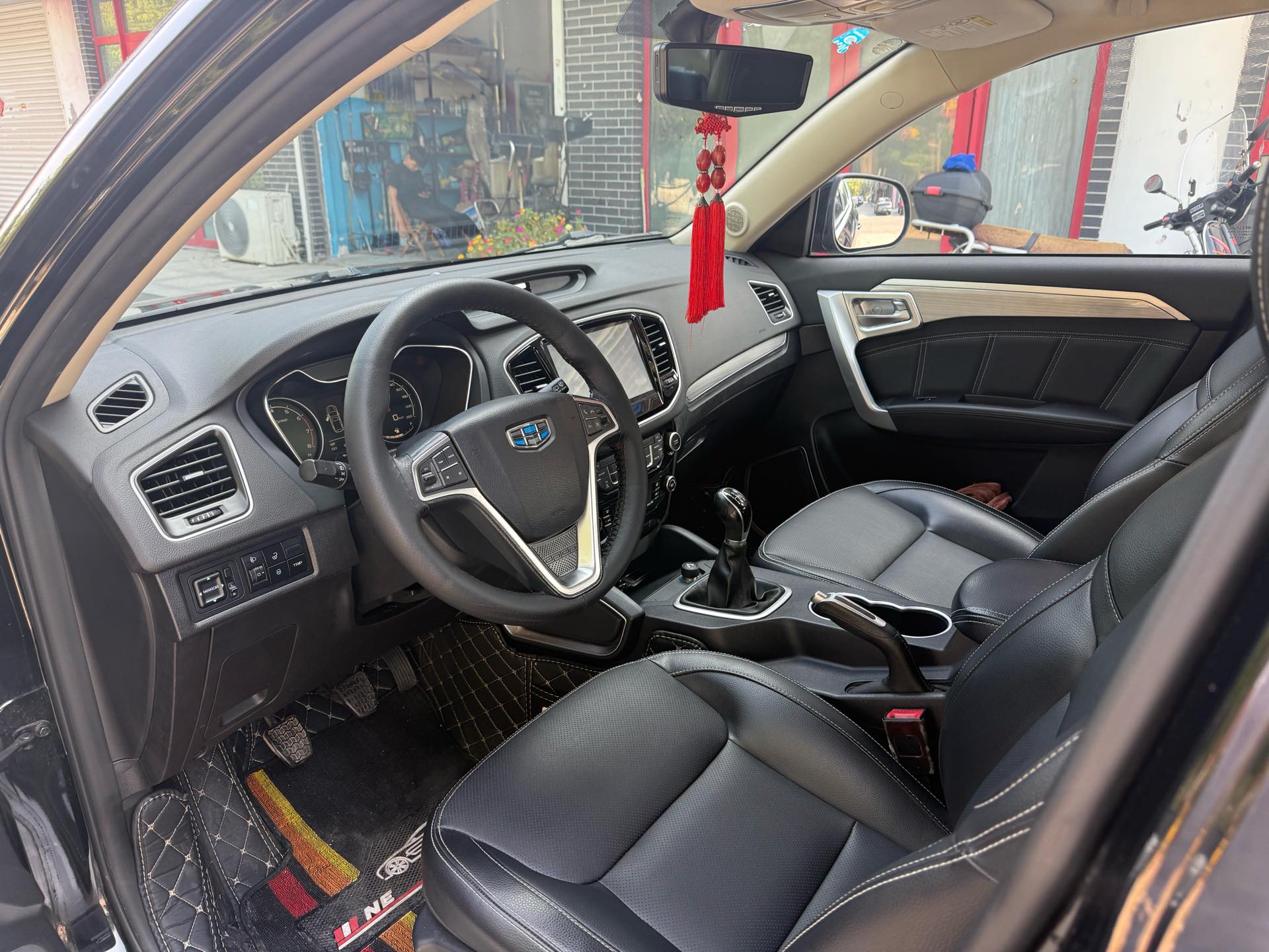 GEELY Vision X6 2016 car image #3