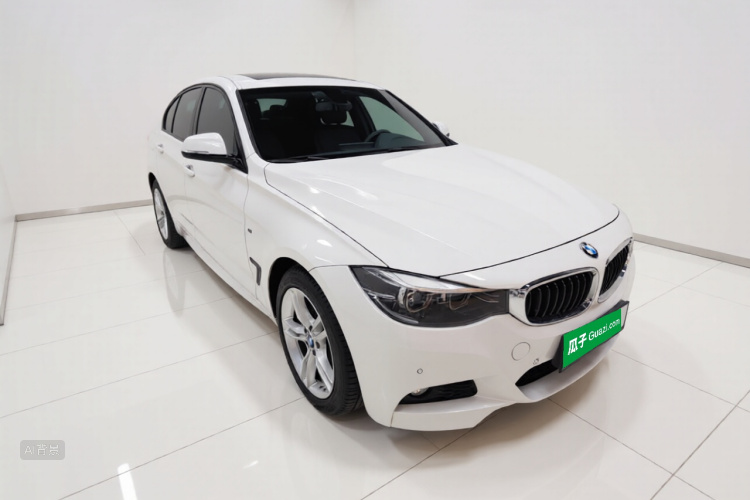 BMW 3 Series GT 2020 #4 BMW 3 Series GT 2020 car image #4