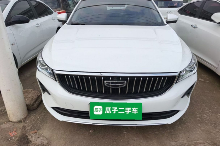 GEELY Emgrand 2023 изображение автомобиля #3