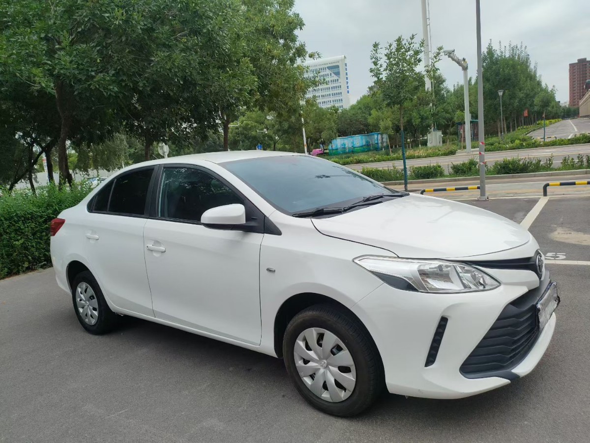 Toyota Vios 2017 #3 Toyota Vios 2017 изображение автомобиля #3