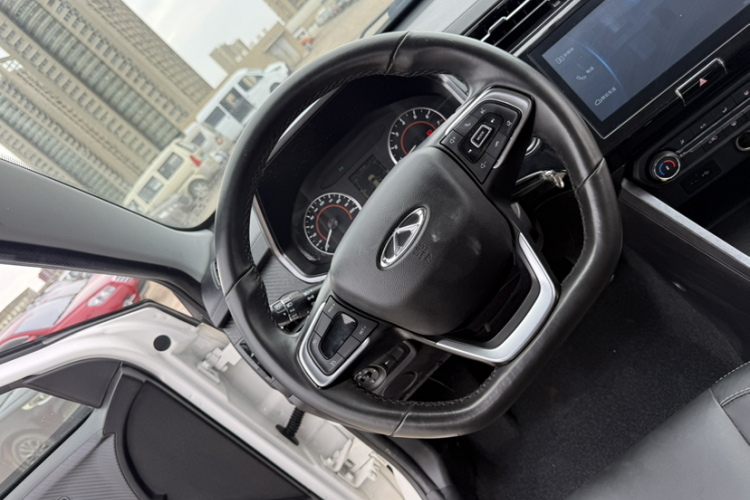 Chery Tiggo 3x 2021 #15 Chery Tiggo 3x 2021 car image #15