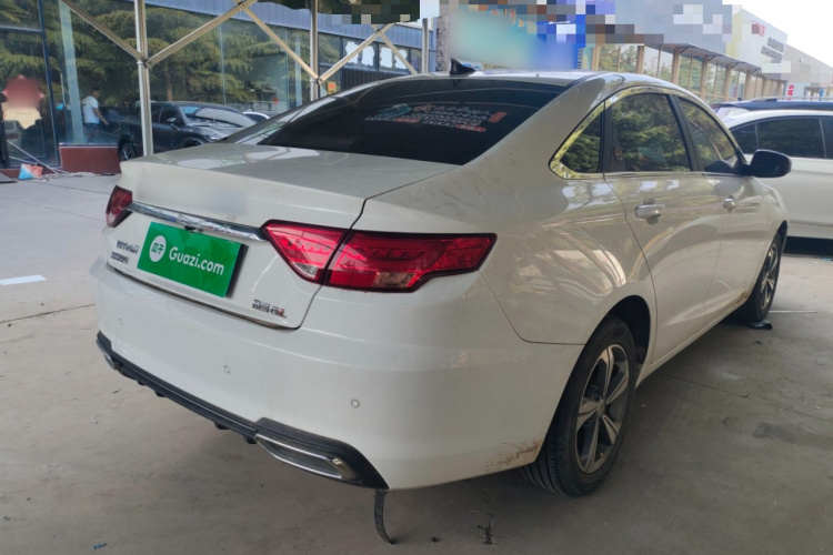 GEELY Emgrand GL 2019 صورة سيارة #7