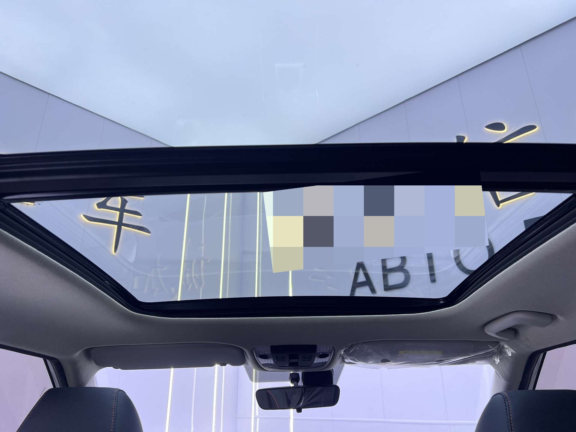 Kia Seltos 2024 car image #14