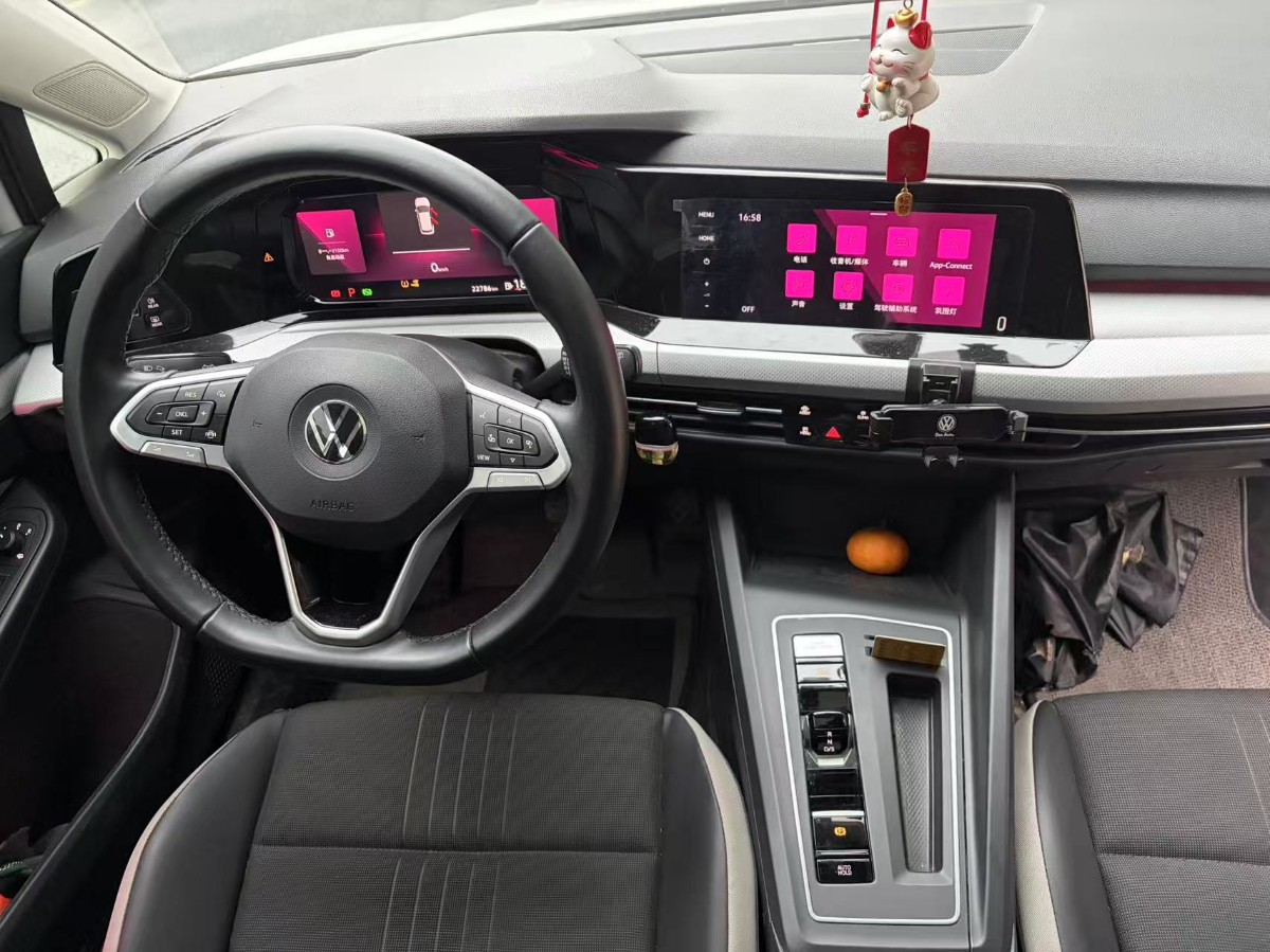 Volkswagen Golf 2022 image de voiture #3