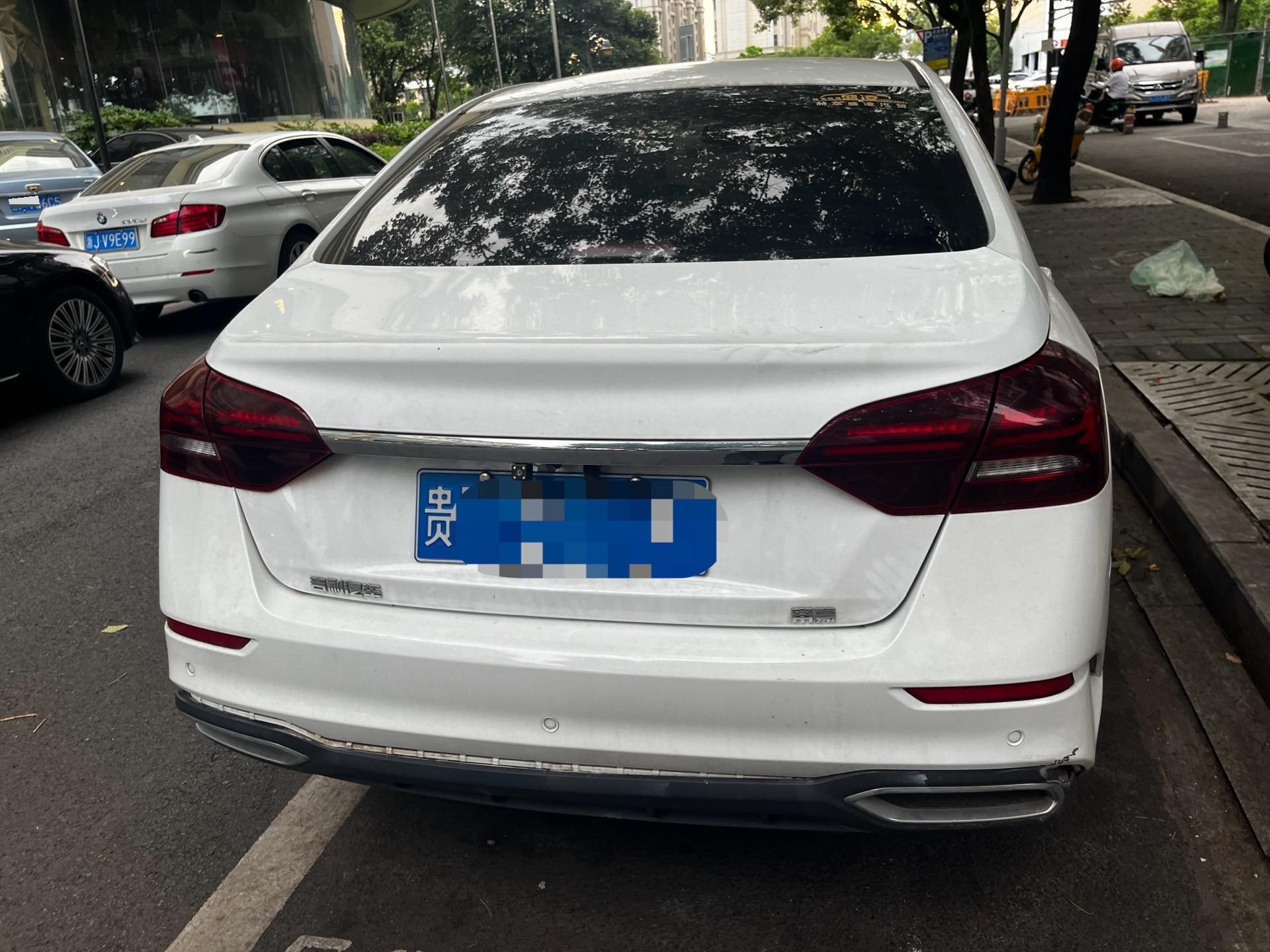 GEELY Emgrand 2022 #8 GEELY Emgrand 2022 image de voiture #8