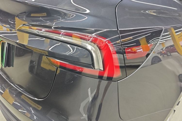 Tesla Model 3 2024 #8 Tesla Model 3 2024 car image #8