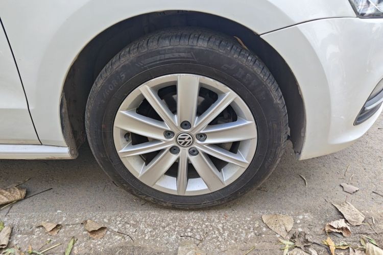 Volkswagen Polo 2014 #9 Volkswagen Polo 2014 car image #9