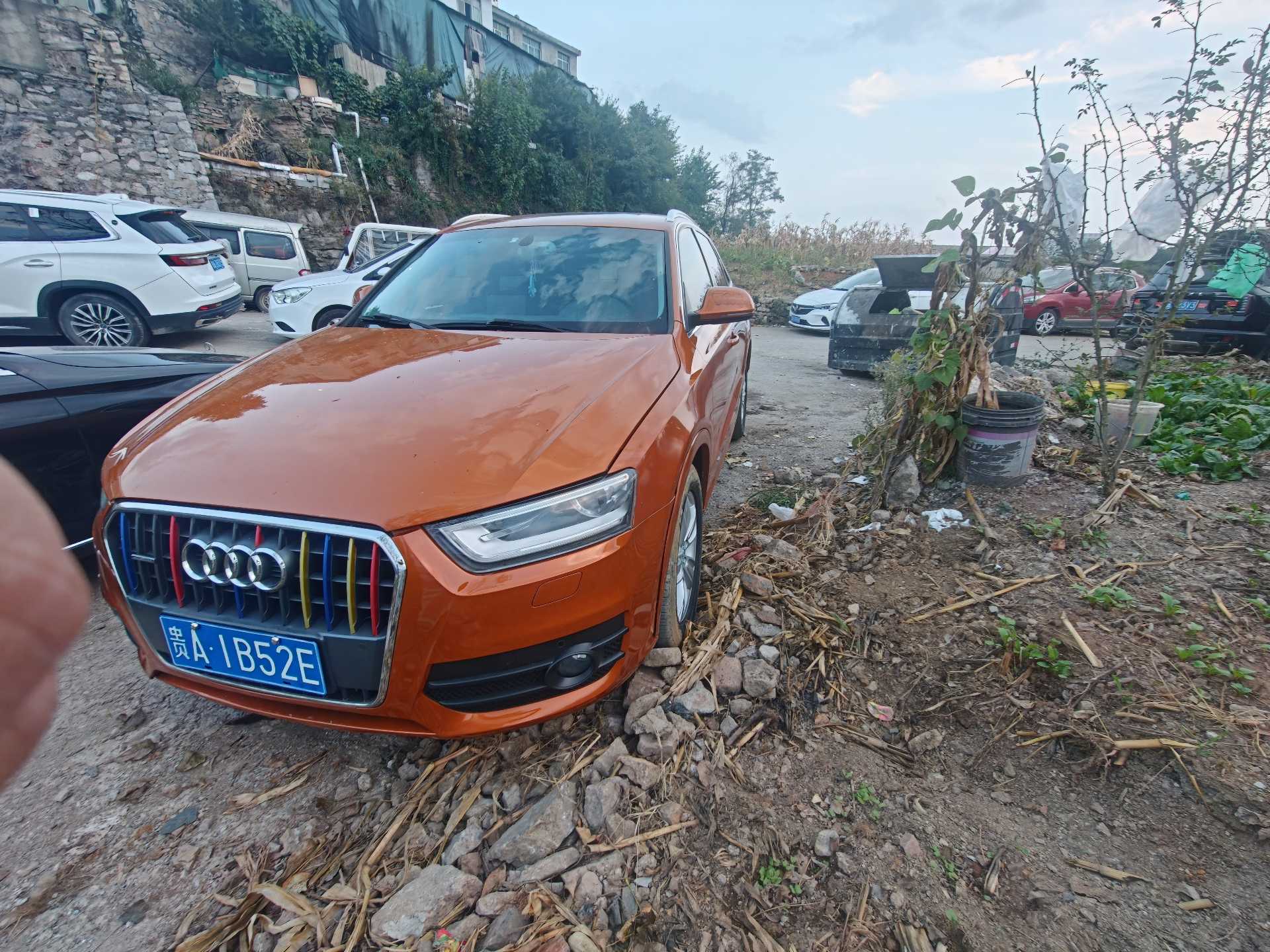 Audi Q3 2014 Audi Q3 2014 immagine di auto