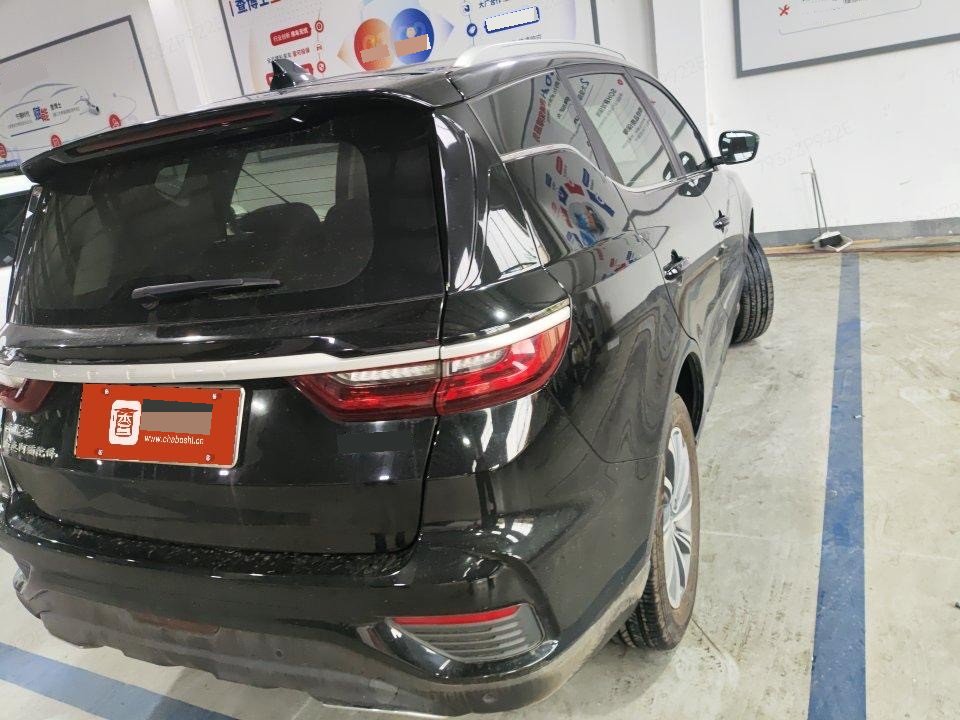 GEELY Vision X6 2020 car image #3