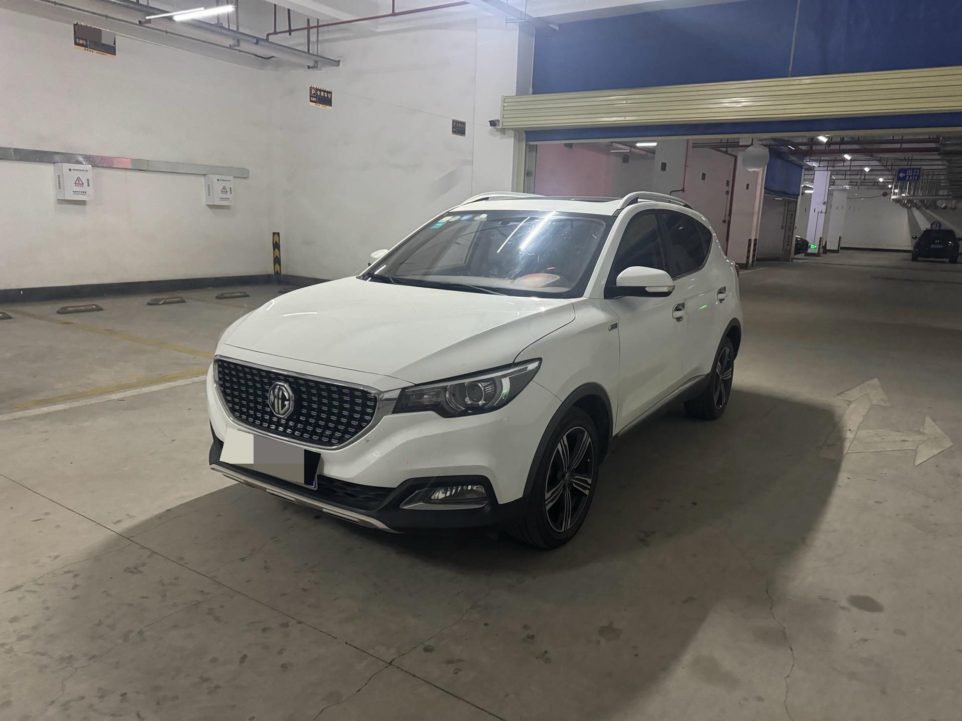 MG ZS 2018 MG ZS 2018 car image