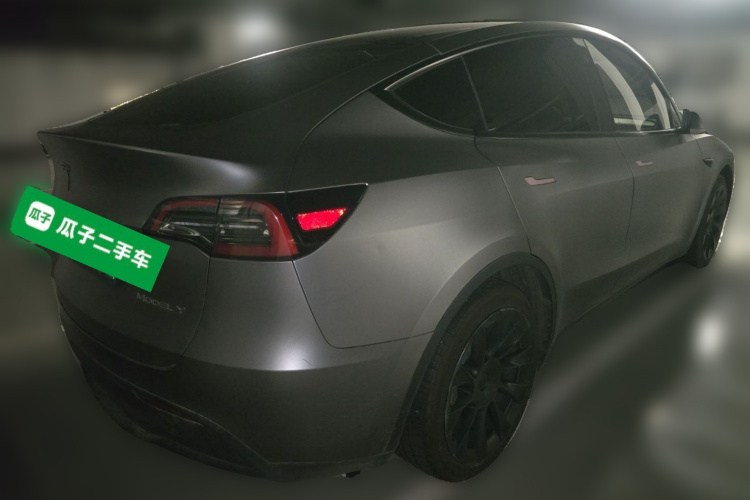Tesla Model Y 2021 #5 Tesla Model Y 2021 car image #5