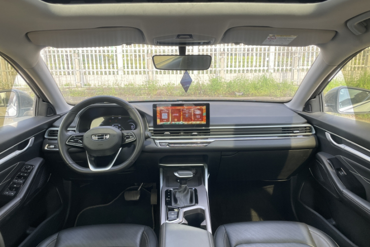 GEELY Emgrand 2022 #14 GEELY Emgrand 2022 car image #14