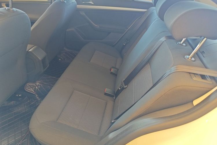 Volkswagen Lavida 2017 immagine di auto #17