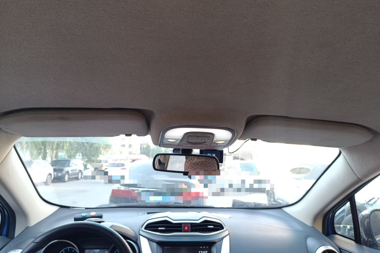 BYD Yuan 2016 car image #16