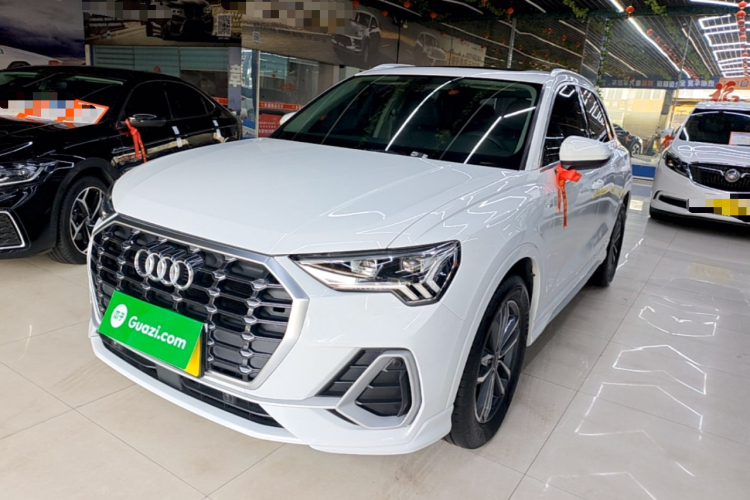 Audi Q3 2023 #2 Audi Q3 2023 car image #2