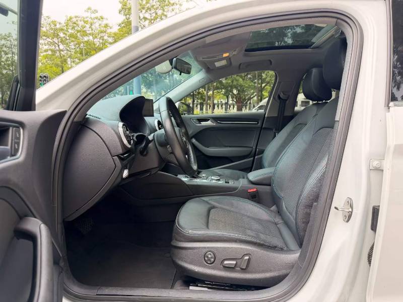 Audi A3 2019 car image #7