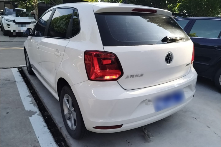 Volkswagen Polo 2018 car image #5